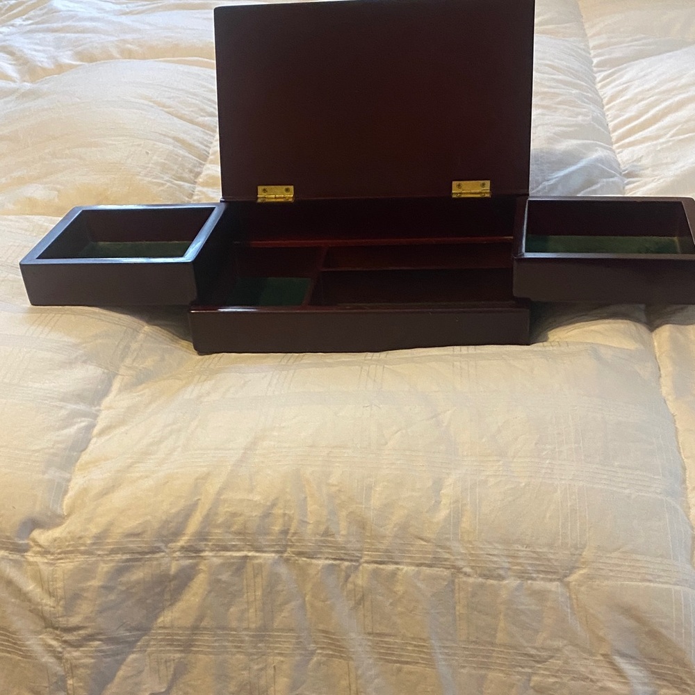 Elegant Maroon Jewelry Box with Gold Hinges - Picture 3 of 4